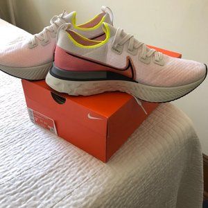 Nike React Infinity Flyknit- never worn, brand new